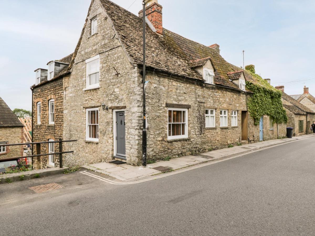 Corner Cottage Malmesbury Extérieur photo