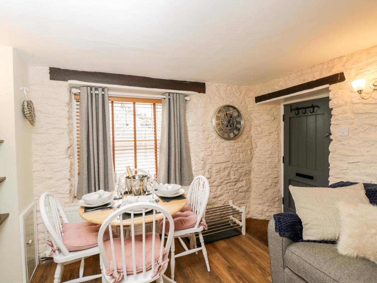 Corner Cottage Malmesbury Extérieur photo
